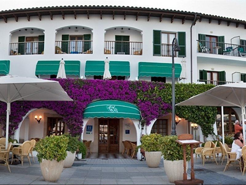 Hotel Sis Pins Port de Pollenca Exterior photo